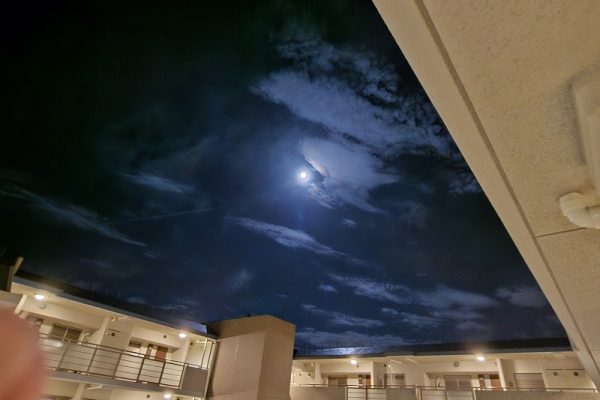 スーパーブルームーン