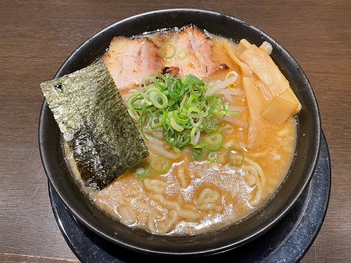 らーめん凌（しのぐ）