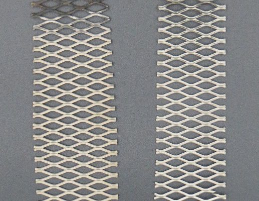 チタンメッシュ上の白金めっき