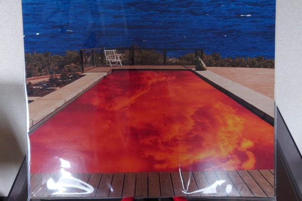 雨降りの休日…。