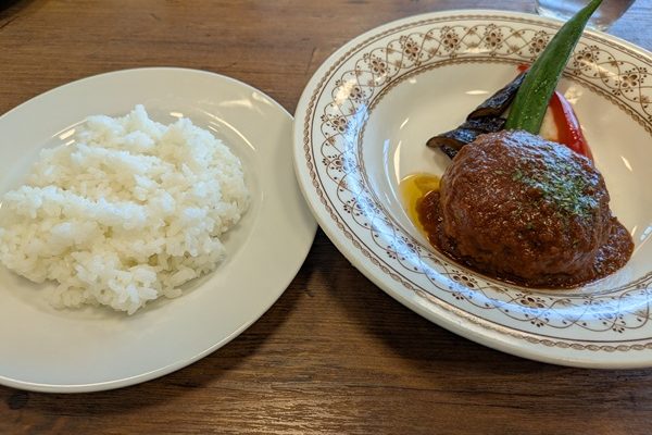 「Cafe&Dining HANAむこう」さんのランチ