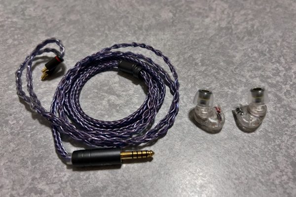 有線イヤホンのケーンブル付け替え！