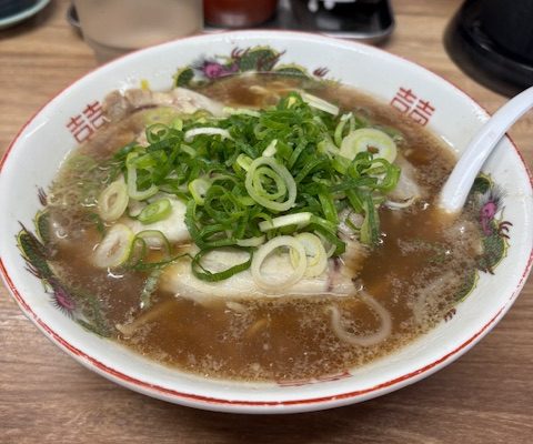 地元のラーメン屋さん🍜