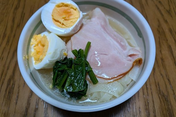 朝からしっかり食べる盛岡温麺
